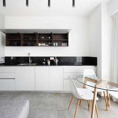 Yefet - By Beach Apartments Tlv Tel Aviv Ngoại thất bức ảnh