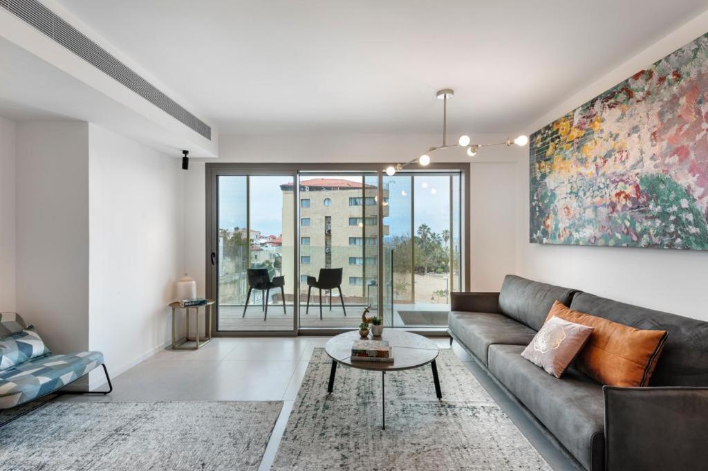 Yefet - By Beach Apartments Tlv Tel Aviv Ngoại thất bức ảnh
