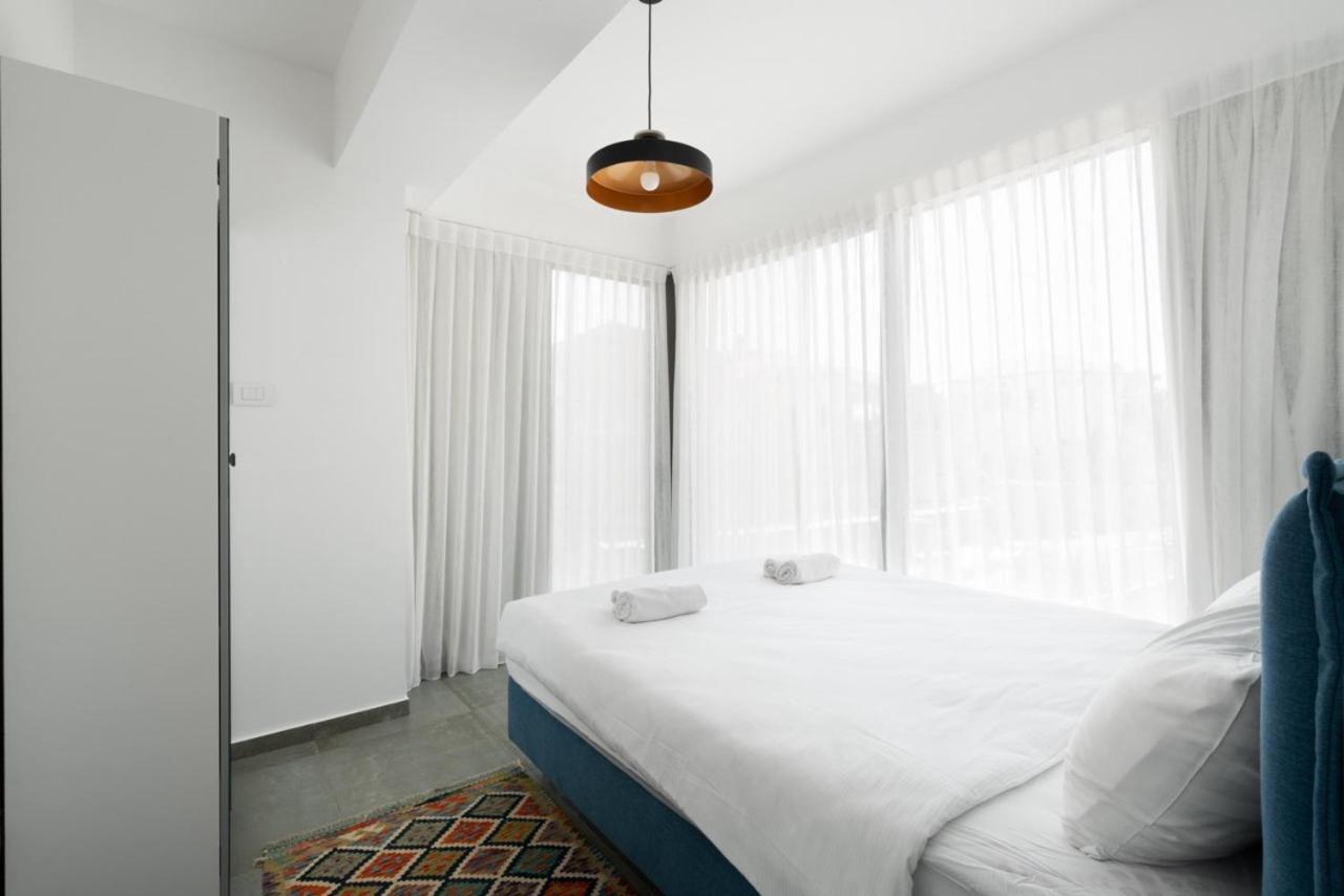 Yefet - By Beach Apartments Tlv Tel Aviv Ngoại thất bức ảnh